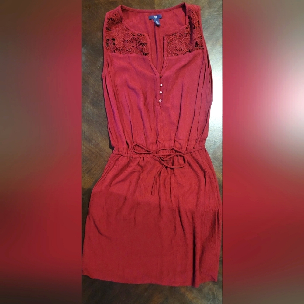 GAP Burgundy Textured Fabric